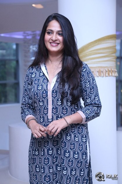 Rudramadevi-Movie-Release-Press-Meet